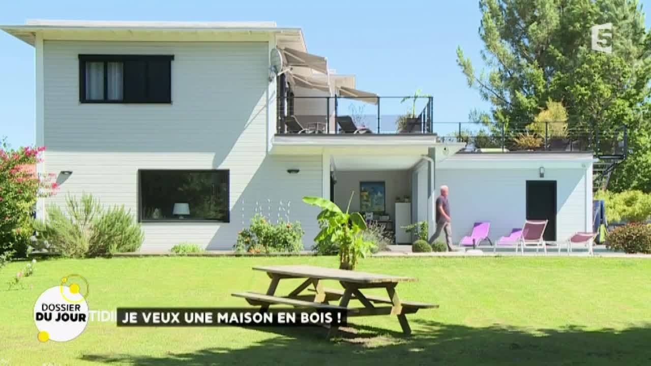 Je construis ma maison en bois