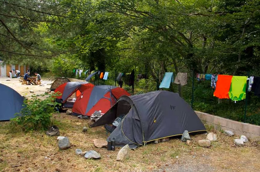 Camping municipal Ribeauvillé : Pierre de Coubertin et services